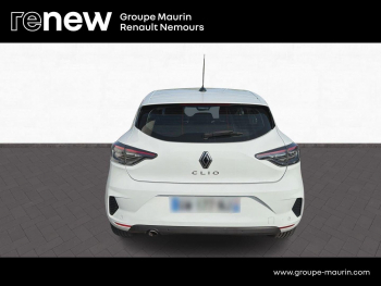 Photo 6 du bon plan RENAULT Clio 1.5 Blue dCi 100ch Evolution - 24 occasion à 15690 €