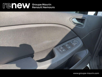 Photo 16 du bon plan RENAULT Clio 1.5 Blue dCi 100ch Evolution - 24 occasion à 15690 €