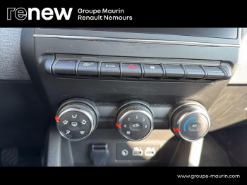 Photo 24 du bon plan RENAULT Clio 1.5 Blue dCi 100ch Evolution - 24 occasion à 15690 €