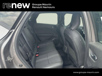 Photo 8 du bon plan RENAULT Captur 1.6 E-Tech hybride 145ch Engineered occasion à 20950 €