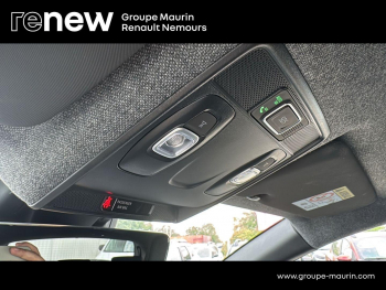 Photo 28 du bon plan RENAULT Captur 1.6 E-Tech hybride 145ch Engineered occasion à 20950 €