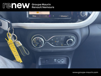 Photo 20 du bon plan RENAULT Twingo E-Tech Electric Techno R80 Achat Intégral occasion à 10900 €