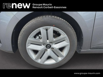 Photo 9 du bon plan RENAULT Clio 1.5 dCi 100ch Evolution - 25 occasion à 16290 €