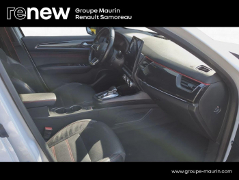 Photo 17 du bon plan RENAULT Arkana 1.6 E-Tech 145ch RS Line -21B occasion à 15900 €