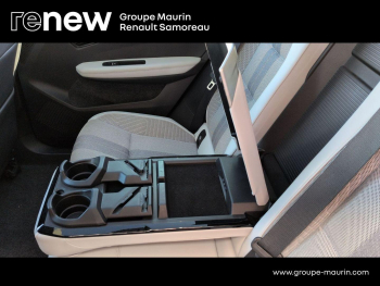 Photo 28 du bon plan RENAULT Scenic E-Tech Electric 220ch 87kWh Techno option Iconic grande autonomie -25 occasion à 39500 €