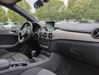 Photo 15 du bon plan MERCEDES-BENZ Classe B 180 d 109ch Inspiration occasion à 14390 €