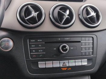 Photo 22 du bon plan MERCEDES-BENZ Classe B 180 d 109ch Inspiration occasion à 14390 €