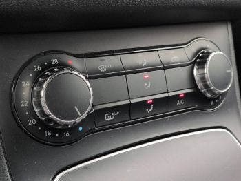 Photo 24 du bon plan MERCEDES-BENZ Classe B 180 d 109ch Inspiration occasion à 14390 €