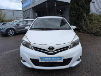 Photo 7 du bon plan TOYOTA Yaris 100 VVT-i Dynamic 5p occasion à 9280 €