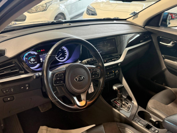 Photo 6 du bon plan KIA Niro 1.6 GDi 105ch ISG + électrique 43.5ch Active DCT6 occasion à 13490 €