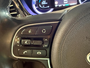 Photo 11 du bon plan KIA Niro 1.6 GDi 105ch ISG + électrique 43.5ch Active DCT6 occasion à 13490 €