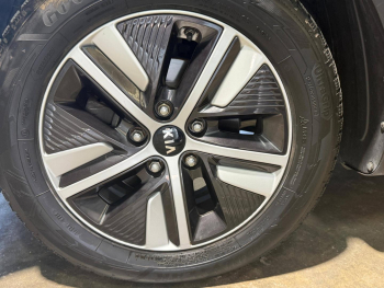 Photo 23 du bon plan KIA Niro 1.6 GDi 105ch ISG + électrique 43.5ch Active DCT6 occasion à 13490 €