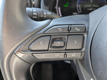 Photo 18 du bon plan TOYOTA Yaris Cross 116h Dynamic MC24 occasion à 22987 €