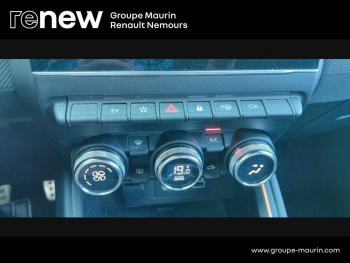 Photo 26 du bon plan RENAULT Clio 1.6 E-Tech 145ch full hybrid esprit Alpine occasion à 19900 €