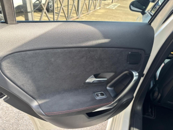 Photo 9 du bon plan MERCEDES-BENZ Classe A Berline 250 e 163+109ch AMG Line 8G-DCT occasion à 26290 €