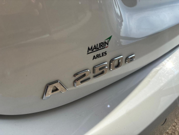 Photo 11 du bon plan MERCEDES-BENZ Classe A Berline 250 e 163+109ch AMG Line 8G-DCT occasion à 26290 €