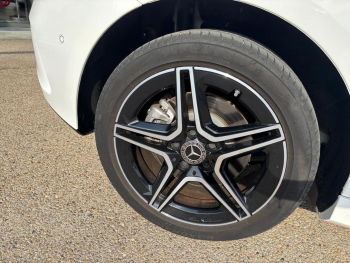 Photo 33 du bon plan MERCEDES-BENZ Classe A Berline 250 e 163+109ch AMG Line 8G-DCT occasion à 26290 €