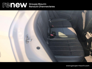 Photo 14 du bon plan RENAULT Austral 1.2 E-Tech full hybrid 200ch Techno occasion à 27999 €