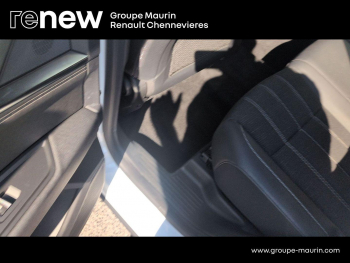 Photo 17 du bon plan RENAULT Austral 1.2 E-Tech full hybrid 200ch Techno occasion à 27999 €