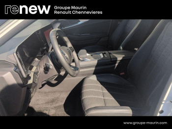 Photo 19 du bon plan RENAULT Austral 1.2 E-Tech full hybrid 200ch Techno occasion à 27999 €