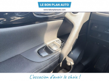 Photo 17 du bon plan NISSAN Qashqai 1.6 dCi 130ch N-Connecta All-Mode 4x4-i occasion à 14780 €