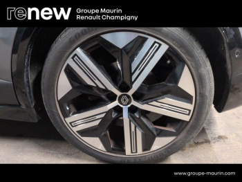 Photo 18 du bon plan RENAULT Megane E-Tech Electric EV60 220ch Iconic super charge -B occasion à 26990 €