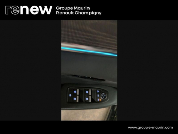 Photo 19 du bon plan RENAULT Megane E-Tech Electric EV60 220ch Iconic super charge -B occasion à 26990 €