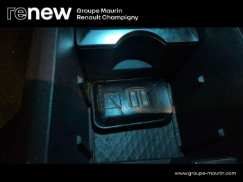 Photo 25 du bon plan RENAULT Megane E-Tech Electric EV60 220ch Iconic super charge -B occasion à 26990 €