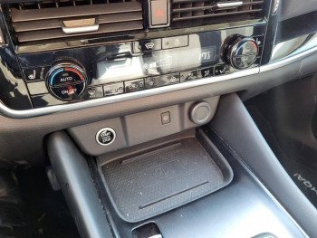 Photo 15 du bon plan NISSAN Qashqai 1.3 Mild Hybrid 158ch N-Connecta 4x4 Xtronic occasion à 27790 €
