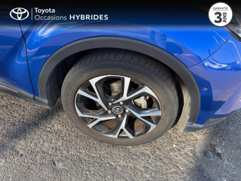 Photo 16 du bon plan TOYOTA C-HR 184h Collection 2WD E-CVT MY20 occasion à 21990 €