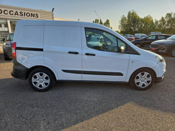 Photo 5 du bon plan FORD Transit Courier VUL 1.5 EcoBlue 100ch Trend occasion à 12900 €