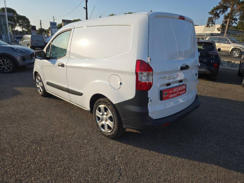 Photo 8 du bon plan FORD Transit Courier VUL 1.5 EcoBlue 100ch Trend occasion à 12900 €