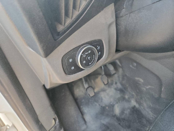 Photo 21 du bon plan FORD Transit Connect VUL L2 1.5 EcoBlue 100ch Cabine Approfondie Trend occasion à 12900 €
