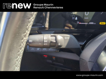 Photo 18 du bon plan RENAULT Austral 1.2 E-Tech full hybrid 200ch Iconic occasion à 26990 €