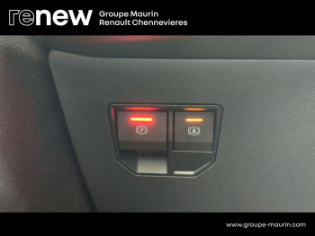 Photo 17 du bon plan RENAULT Scenic E-Tech Electric 220ch 87kWh Techno grande autonomie -25 occasion à 43499 €