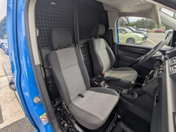 Photo 8 du bon plan VOLKSWAGEN Caddy Van VUL 2.0 TDI 102ch Business Line occasion à 12953 €