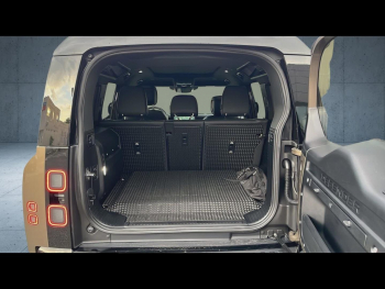 Photo 11 du bon plan LAND-ROVER Defender 110 2.0 P300e X-Dynamic HSE occasion à 121900 €