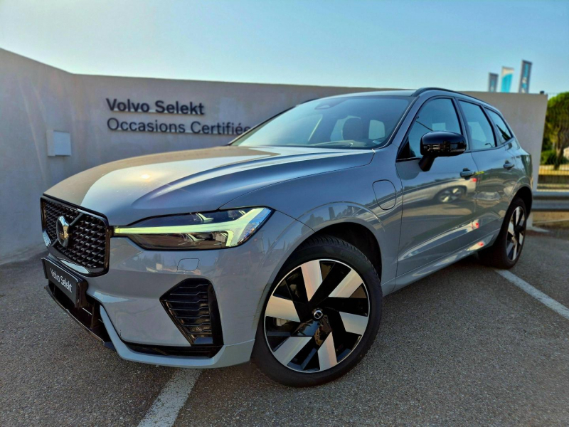Bon plan VOLVO XC60 T6 Hybride Rechargeable 253 + 145ch Ultra Style Dark Geartronic 8 AWD occasion à 41900 €