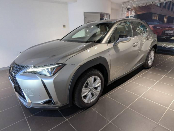 Photo 3 du bon plan LEXUS UX 250h Pack Business 2WD occasion à 24490 €