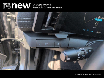 Photo 22 du bon plan RENAULT Megane E-Tech Electric EV60 220ch Iconic optimum charge -C occasion à 25999 €