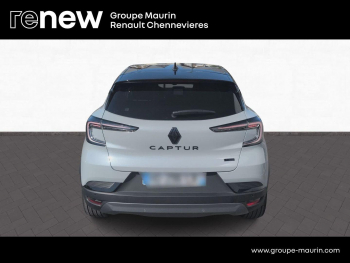 Photo 6 du bon plan RENAULT Captur 1.6 E-Tech full hybrid 145ch esprit Alpine occasion à 29999 €
