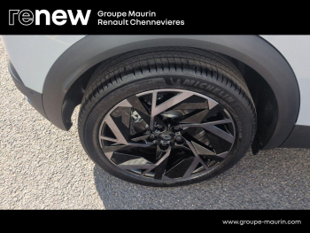 Photo 12 du bon plan RENAULT Captur 1.6 E-Tech full hybrid 145ch esprit Alpine occasion à 29999 €