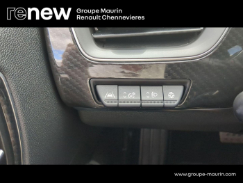 Photo 12 du bon plan RENAULT Arkana 1.6 E-Tech hybride 145ch RS Line Fast Track occasion à 22999 €