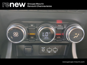 Photo 24 du bon plan RENAULT Arkana 1.6 E-Tech hybride 145ch RS Line Fast Track occasion à 22999 €
