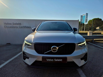 Photo 9 du bon plan VOLVO XC40 B3 163ch Ultra DCT 7 occasion à 37990 €