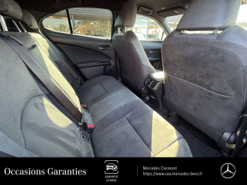 Photo 14 du bon plan LEXUS UX 300h 2WD MC25 occasion à 30900 €