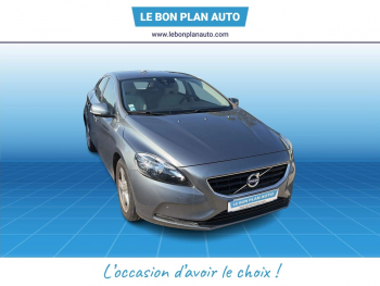 Photo 2 du bon plan VOLVO V40 T2 122ch Momentum Geartronic occasion à 12250 €