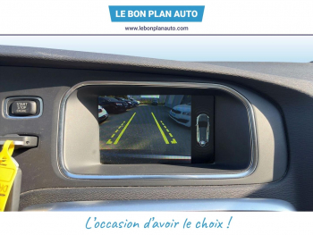 Photo 18 du bon plan VOLVO V40 T2 122ch Momentum Geartronic occasion à 12250 €