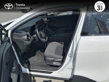 Photo 11 du bon plan TOYOTA C-HR 2.0 Hybride 200ch Design NG23 occasion à 28990 €