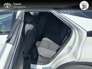 Photo 12 du bon plan TOYOTA C-HR 2.0 Hybride 200ch Design NG23 occasion à 28990 €